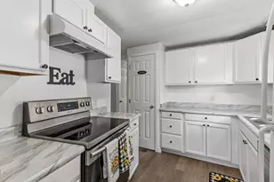 203 Park St, Rogue River, OR 97537 - Photo 13