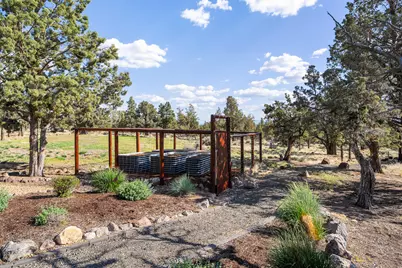 3191 SW 41st Street, Redmond, OR 97756 - Photo 45