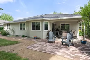 184 Meadow View Dr, Phoenix, OR 97535 - Photo 31