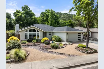 184 Meadow View Drive, Phoenix, OR 97535 - Photo 3