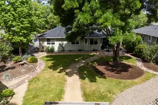 184 Meadow View Dr, Phoenix, OR 97535 - Photo 33