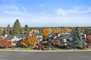 2422 NE Conners Ave, Bend, OR 97701 - Photo 3