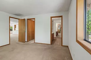 1041 La Loma Dr, Medford, OR 97504 - Photo 25