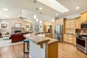 19479 W Campbell Rd, Bend, OR 97702 - Photo 7