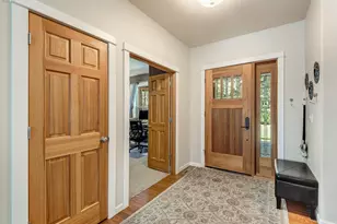 19479 W Campbell Rd, Bend, OR 97702 - Photo 5