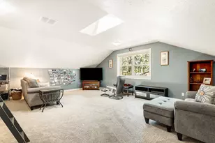 19479 W Campbell Rd, Bend, OR 97702 - Photo 21