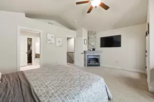 692 SE Vine Maple Ln, Grants Pass, OR 97527 - Photo 29