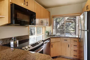 19717 SW Mount Bachelor Dr, Bend, OR 97702 - Photo 11