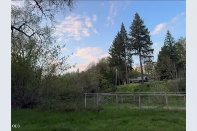 1570 Sleepy Hollow Loop, Grants Pass, OR 97527 - Photo 35
