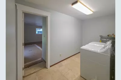 1570 Sleepy Hollow Loop, Grants Pass, OR 97527 - Photo 13
