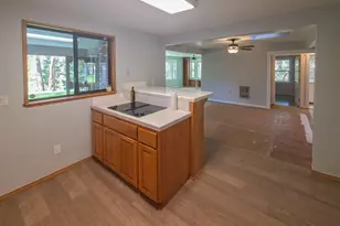 1570 Sleepy Hollow Loop, Grants Pass, OR 97527 - Photo 3