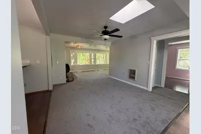 1570 Sleepy Hollow Loop, Grants Pass, OR 97527 - Photo 5