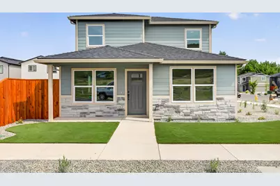 952 Honey Bee Street, Medford, OR 97501 - Photo 1