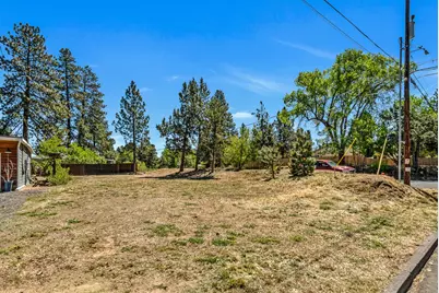 608 NE 10th Street, Bend, OR 97701 - Photo 3