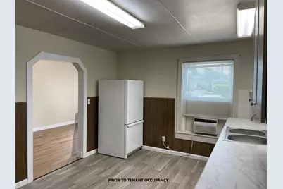 618 SE M Street, Grants Pass, OR 97526 - Photo 3