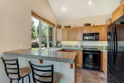 11065 Village Loop, Redmond, OR 97756 - Photo 11