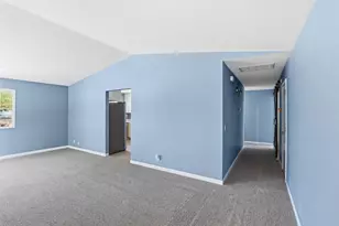 540 Oak Knoll Dr, Ashland, OR 97520 - Photo 3