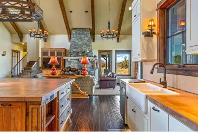 71275 Holmes Road, Sisters, OR 97759 - Photo 145