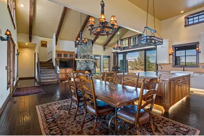 71275 Holmes Road, Sisters, OR 97759 - Photo 27