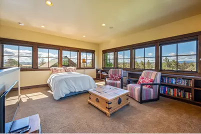 71275 Holmes Road, Sisters, OR 97759 - Photo 39