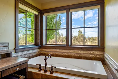 71275 Holmes Road, Sisters, OR 97759 - Photo 31