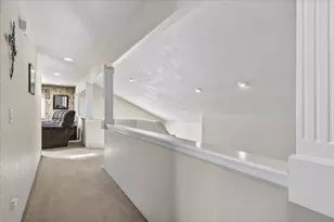 997 N Mountain Ave, Central Point, OR 97502 - Photo 19