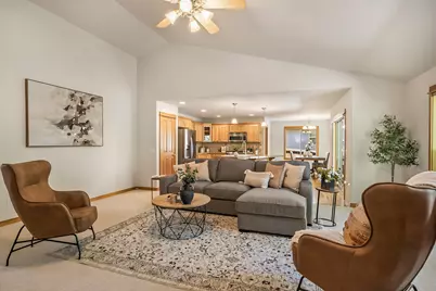 60807 Grand Targhee Drive, Bend, OR 97702 - Photo 13
