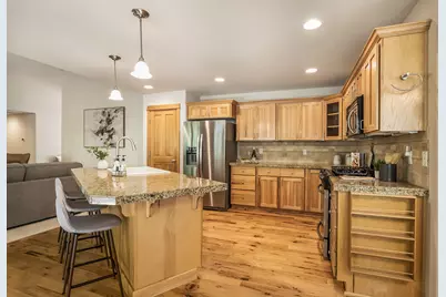60807 Grand Targhee Drive, Bend, OR 97702 - Photo 17