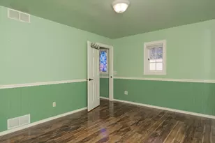 383 N 5th Ave, Gold Hill, OR 97525 - Photo 17