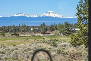64144 Pioneer Loop, Bend, OR 97701 - Photo 45