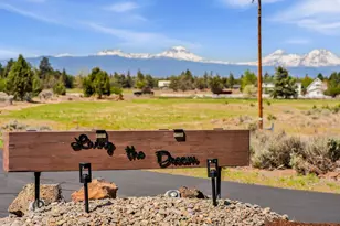 64144 Pioneer Loop, Bend, OR 97701 - Photo 189