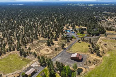 64144 Pioneer Loop, Bend, OR 97701 - Photo 159
