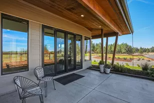 64144 Pioneer Loop, Bend, OR 97701 - Photo 125