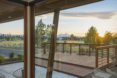 64144 Pioneer Loop, Bend, OR 97701 - Photo 29