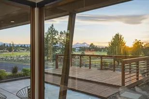 64144 Pioneer Loop, Bend, OR 97701 - Photo 29