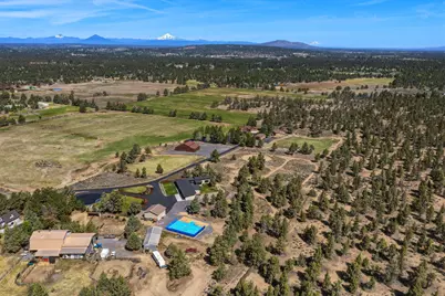 64144 Pioneer Loop, Bend, OR 97701 - Photo 165