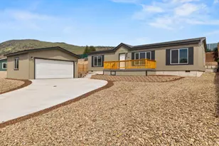5628 Edith Wy, Klamath Falls, OR 97603 - Photo 1