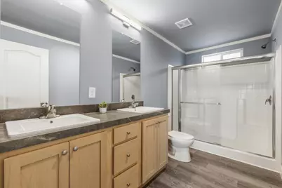 5628 Edith Way, Klamath Falls, OR 97603 - Photo 9