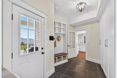 6081 Hillcrest Road, Medford, OR 97504 - Photo 53