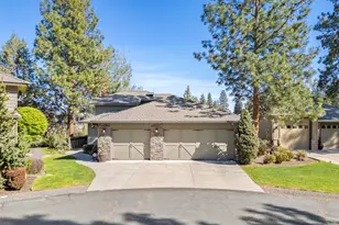 2620 NW Golf Course Dr S, Bend, OR 97703 - Photo 3