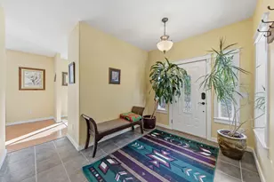 158 Rockingham Cir, Eagle Point, OR 97524 - Photo 3