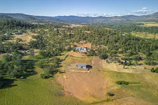 158 Rockingham Cir, Eagle Point, OR 97524 - Photo 53