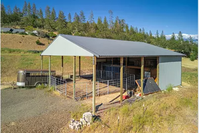 158 Rockingham Circle, Eagle Point, OR 97524 - Photo 41