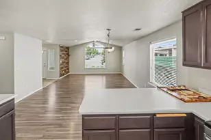 2200 Lara Ln, Central Point, OR 97502 - Photo 9