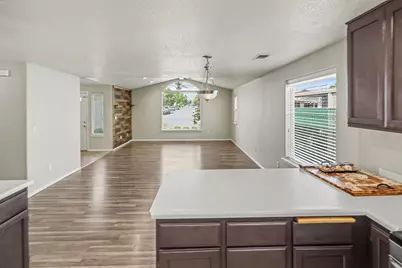 2200 Lara Lane, Central Point, OR 97502 - Photo 13