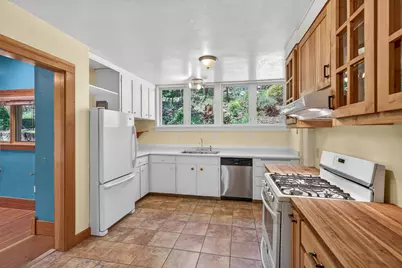 71 Scenic Drive, Ashland, OR 97520 - Photo 11