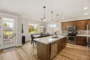 650 Wildwood Falls Ct, Redmond, OR 97756 - Photo 33