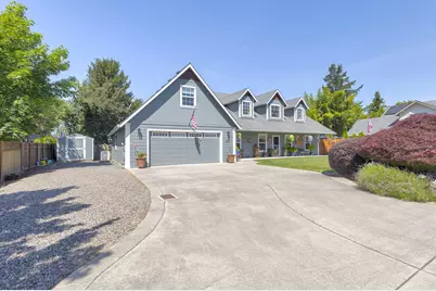 1074 SE Christie Place, Grants Pass, OR 97526 - Photo 41