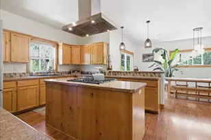210 N Maple St, Sisters, OR 97759 - Photo 15