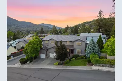 305 Woodville Way, Rogue River, OR 97537 - Photo 1